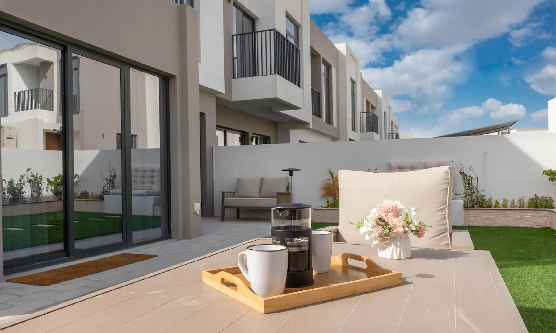 Stylish Living - Brand-New Family Community Villa Dubai